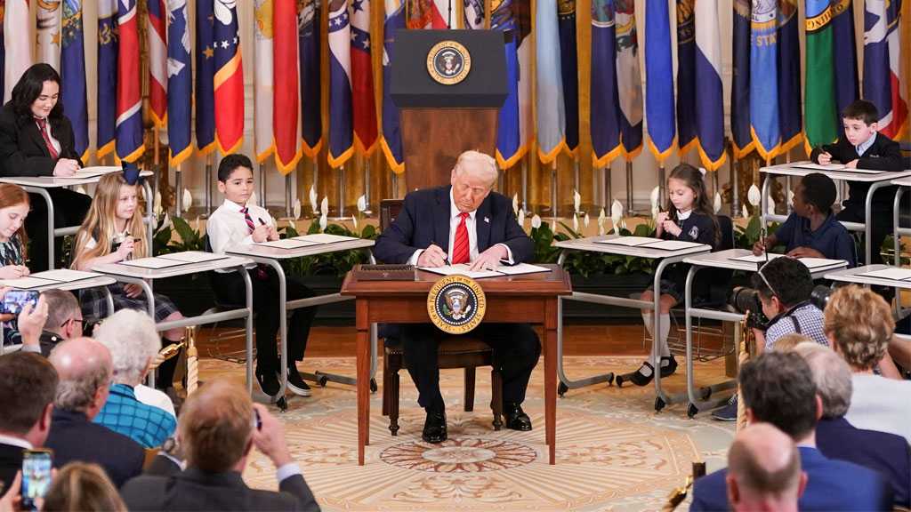 Trump Signs Executive Order to Dismantle Education Department, Faces Legislative Hurdles